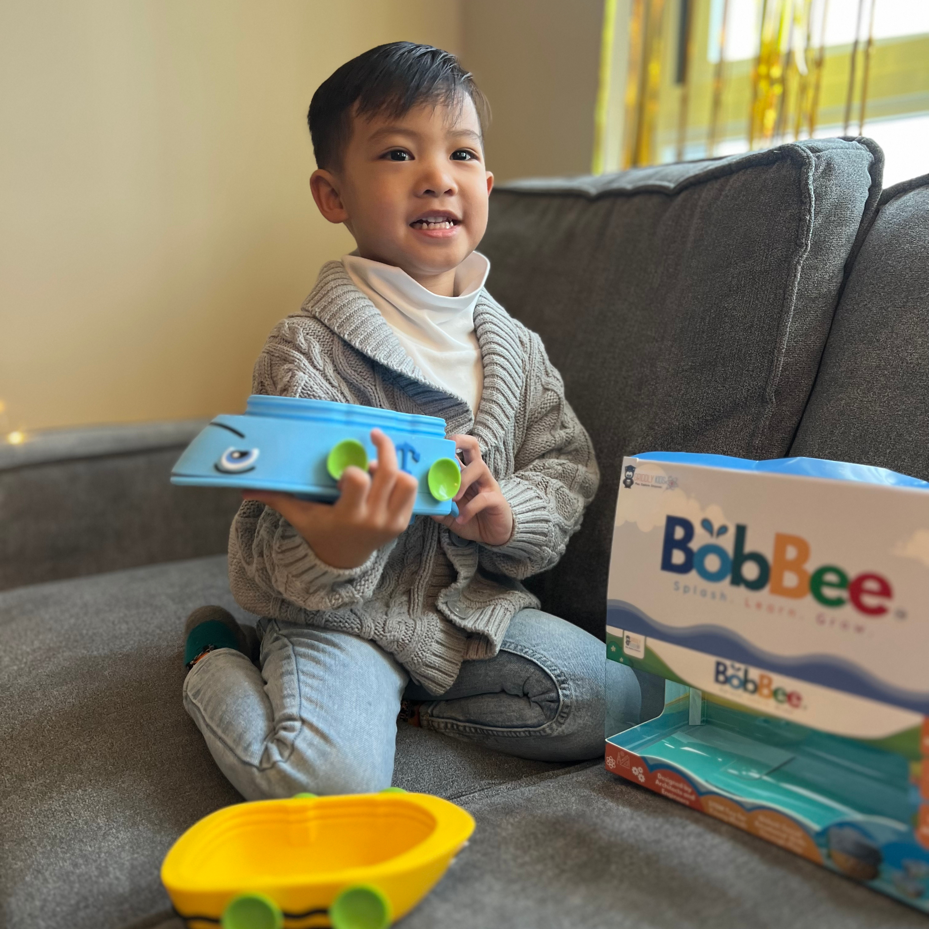 BobBee STEM Water Toy | Fun Science Play in Water